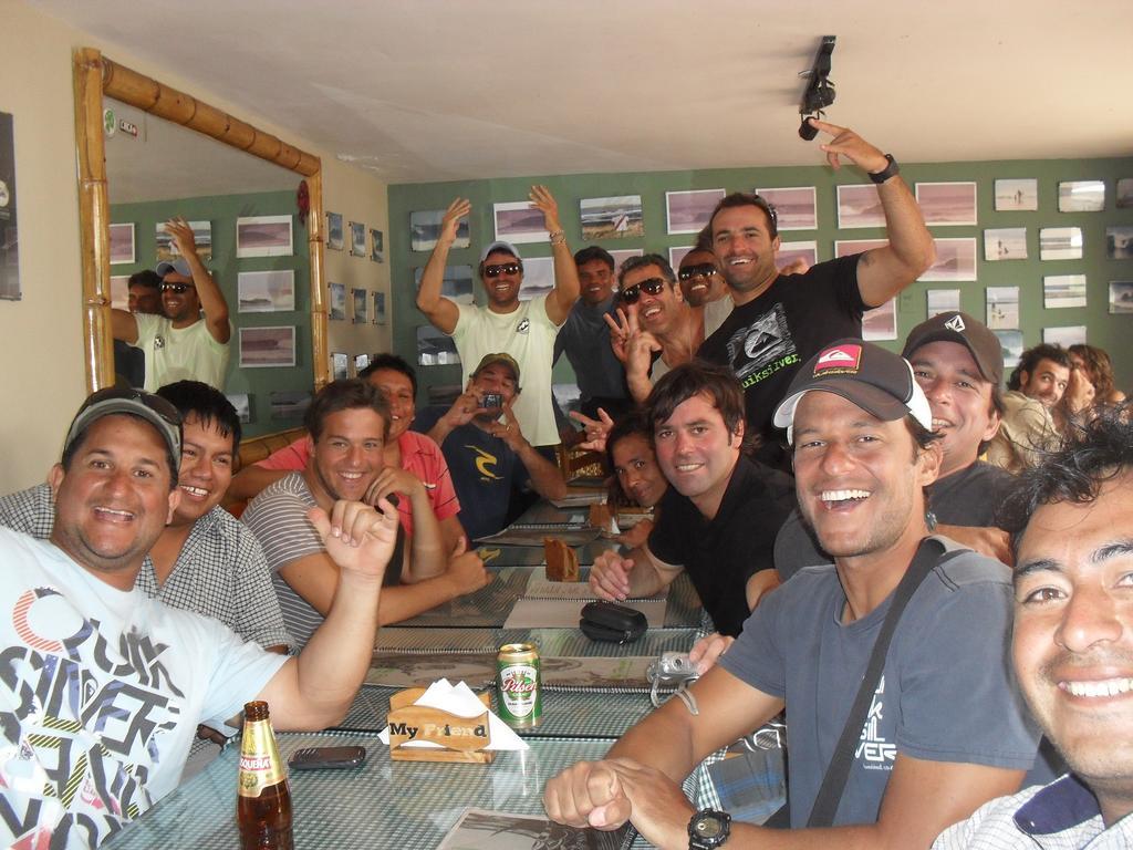 הואנצ'אקו My Friend Surf Hostal מראה חיצוני תמונה